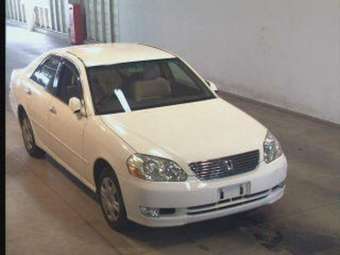 2001 Toyota Mark II Pictures