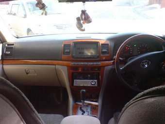 2001 Toyota Mark II Pictures