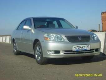 2001 Toyota Mark II Photos