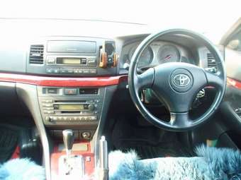 2001 Toyota Mark II Images