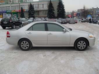 2001 Toyota Mark II Pictures