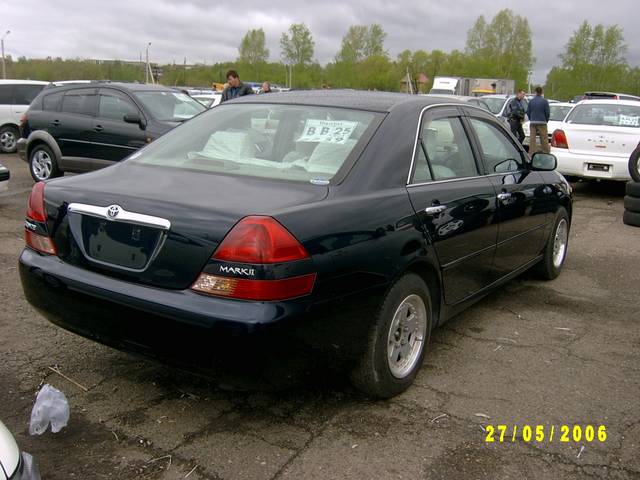 2002 Toyota Mark II