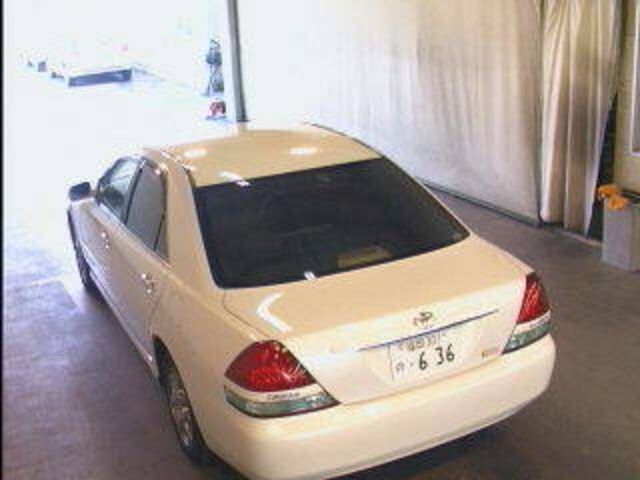 2002 Toyota Mark II