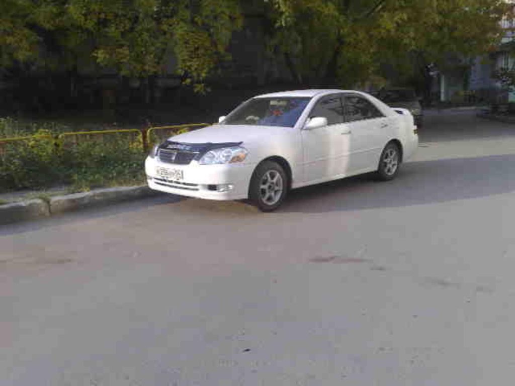 2002 Toyota Mark II