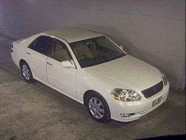 2002 Toyota Mark II Pictures