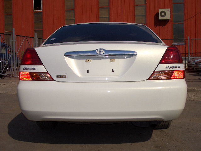 2002 Toyota Mark II Wallpapers
