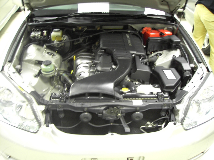 2002 Toyota Mark II Photos