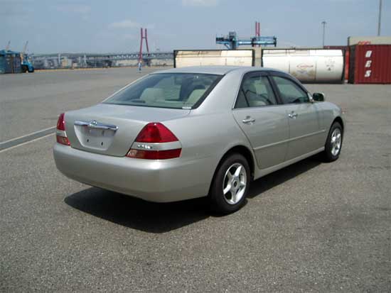 2002 Toyota Mark II Pictures