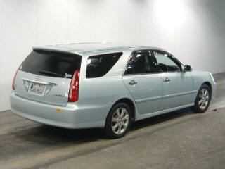 2002 Toyota Mark II Pictures