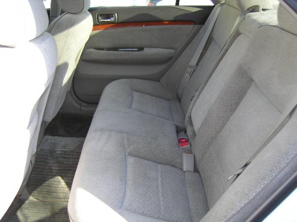 2002 Toyota Mark II Pictures
