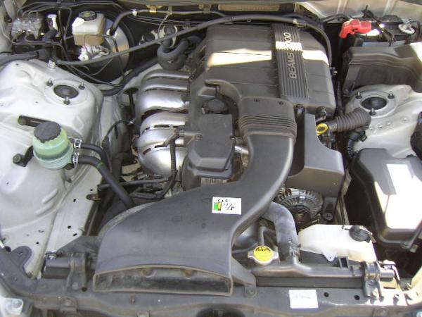 2002 Toyota Mark II Photos