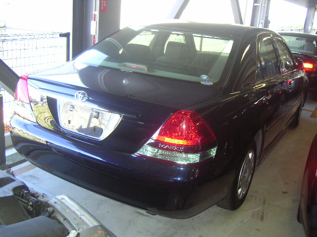 2002 Toyota Mark II Pictures
