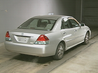 2002 Toyota Mark II Pictures