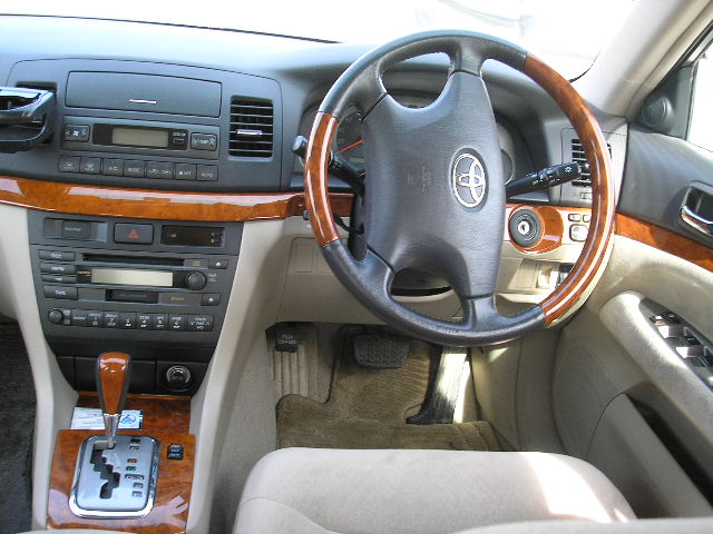 2002 Toyota Mark II Pics