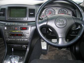 2002 Toyota Mark II Pictures