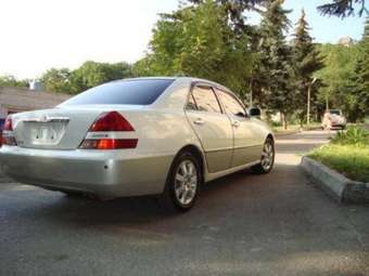 2002 Toyota Mark II Pictures