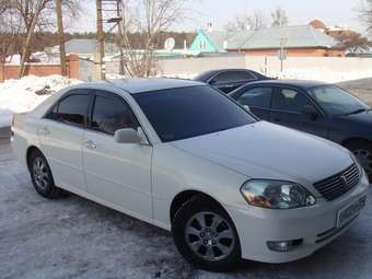 2002 Toyota Mark II Pictures