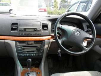 2002 Toyota Mark II Pictures