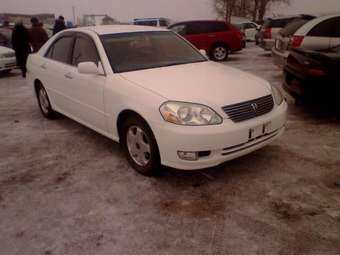 2002 Toyota Mark II Pictures