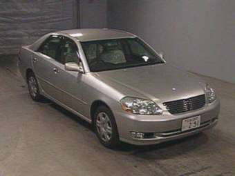 2002 Toyota Mark II Images