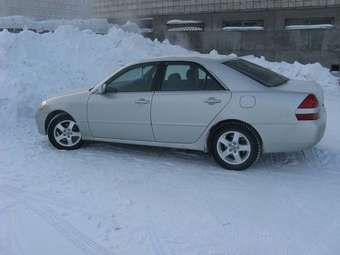 2002 Toyota Mark II Pictures