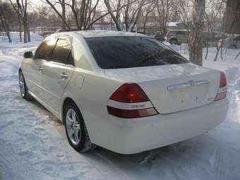 2002 Toyota Mark II Pictures