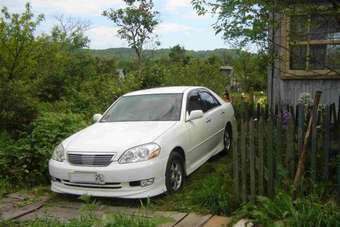2002 Toyota Mark II Images