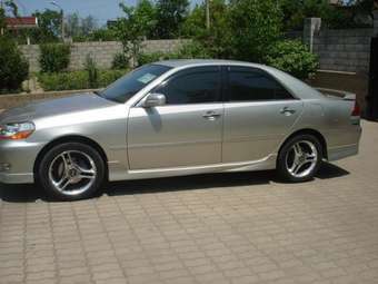 2002 Toyota Mark II Pictures