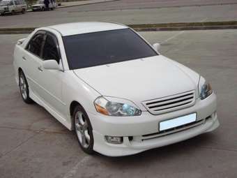 2002 Toyota Mark II Pictures