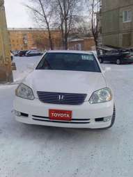 2002 Toyota Mark II Pictures