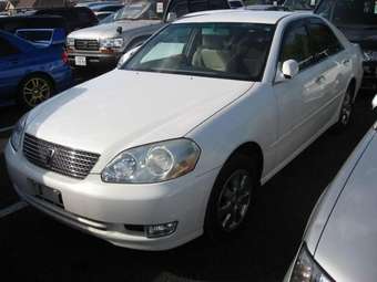 2002 Toyota Mark II Pictures