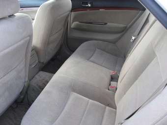 2002 Toyota Mark II Photos