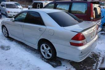 2002 Toyota Mark II Photos
