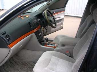 2002 Toyota Mark II Pictures