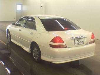 2002 Toyota Mark II Pictures