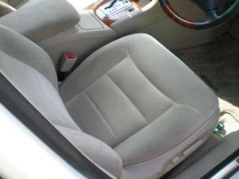 2002 Toyota Mark II Pictures
