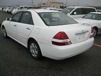 2002 Toyota Mark II Pictures