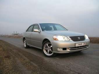 2002 Toyota Mark II Pictures