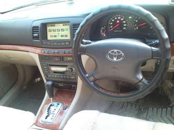 2002 Toyota Mark II Pictures