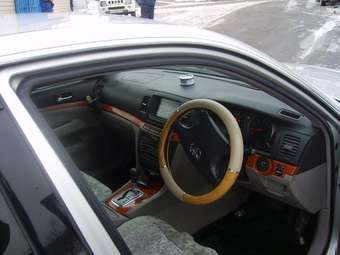 2002 Toyota Mark II Pictures