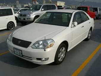2002 Toyota Mark II Pictures