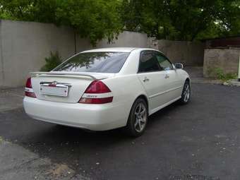 2002 Toyota Mark II Pictures