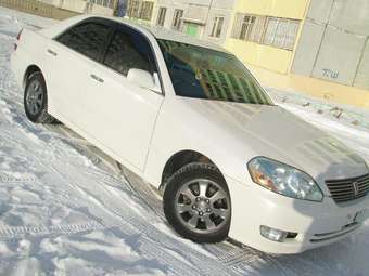 2002 Toyota Mark II Pictures