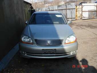 2002 Toyota Mark II Pictures