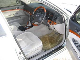 2002 Toyota Mark II Pictures
