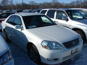 2002 Toyota Mark II Pictures