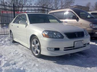 2002 Toyota Mark II Images