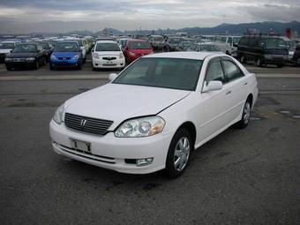 2002 Toyota Mark II Pictures