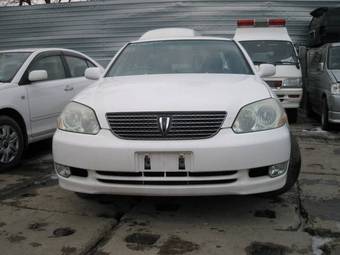 2002 Toyota Mark II Pictures