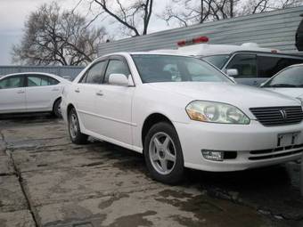 2002 Toyota Mark II Pictures